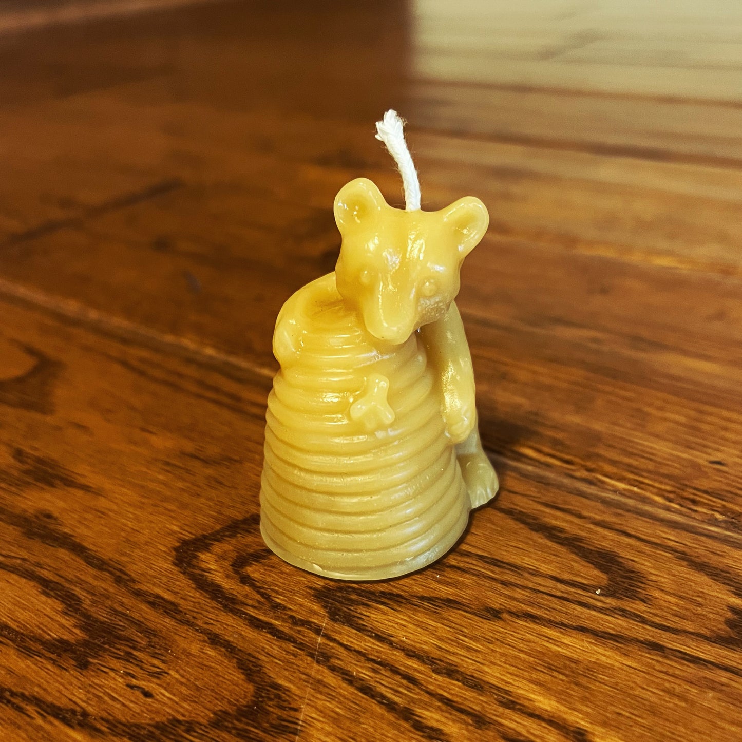 Bear Climbing Skep Beeswax Candle